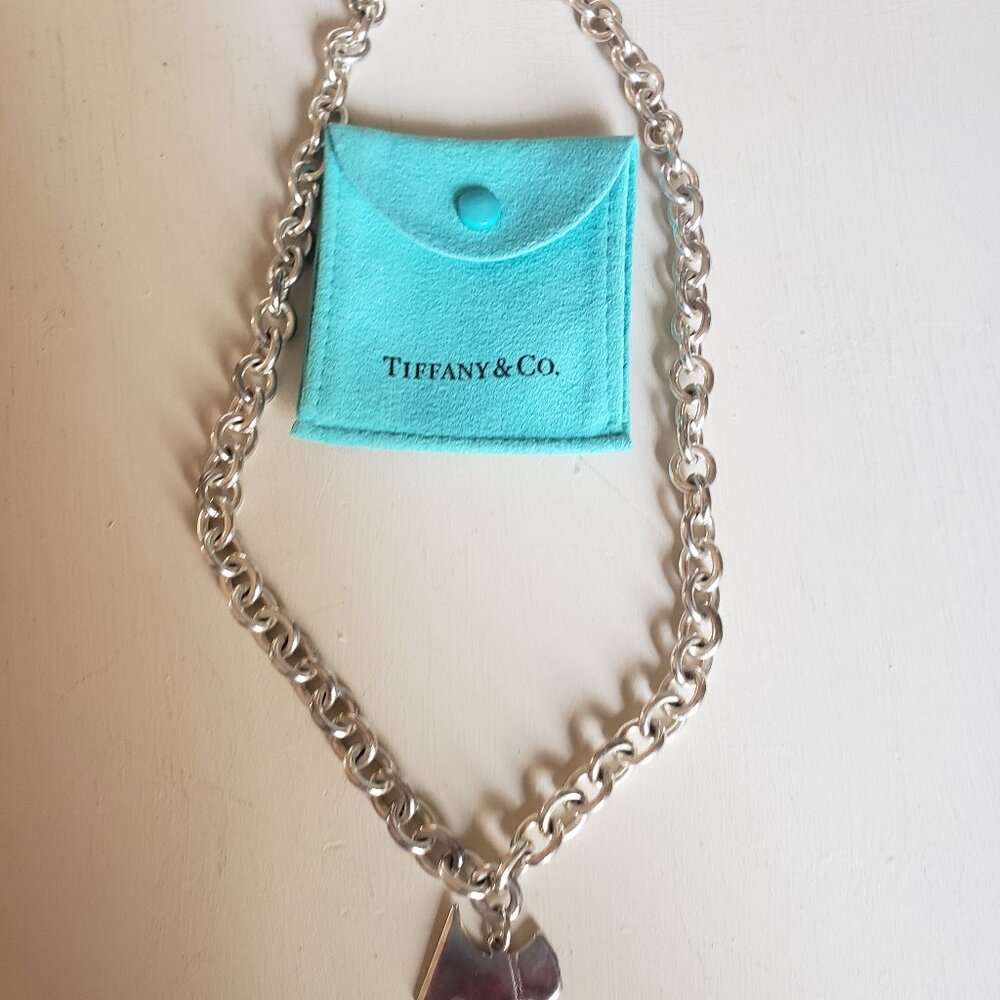 TIFFANY & Co. 925 sterling  necklace with dog charming